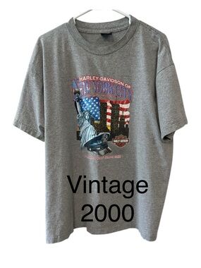 Harley-Davidson Men’s Vintage 2000 Short Sleeve Tee Shirt, Size Extra Large.